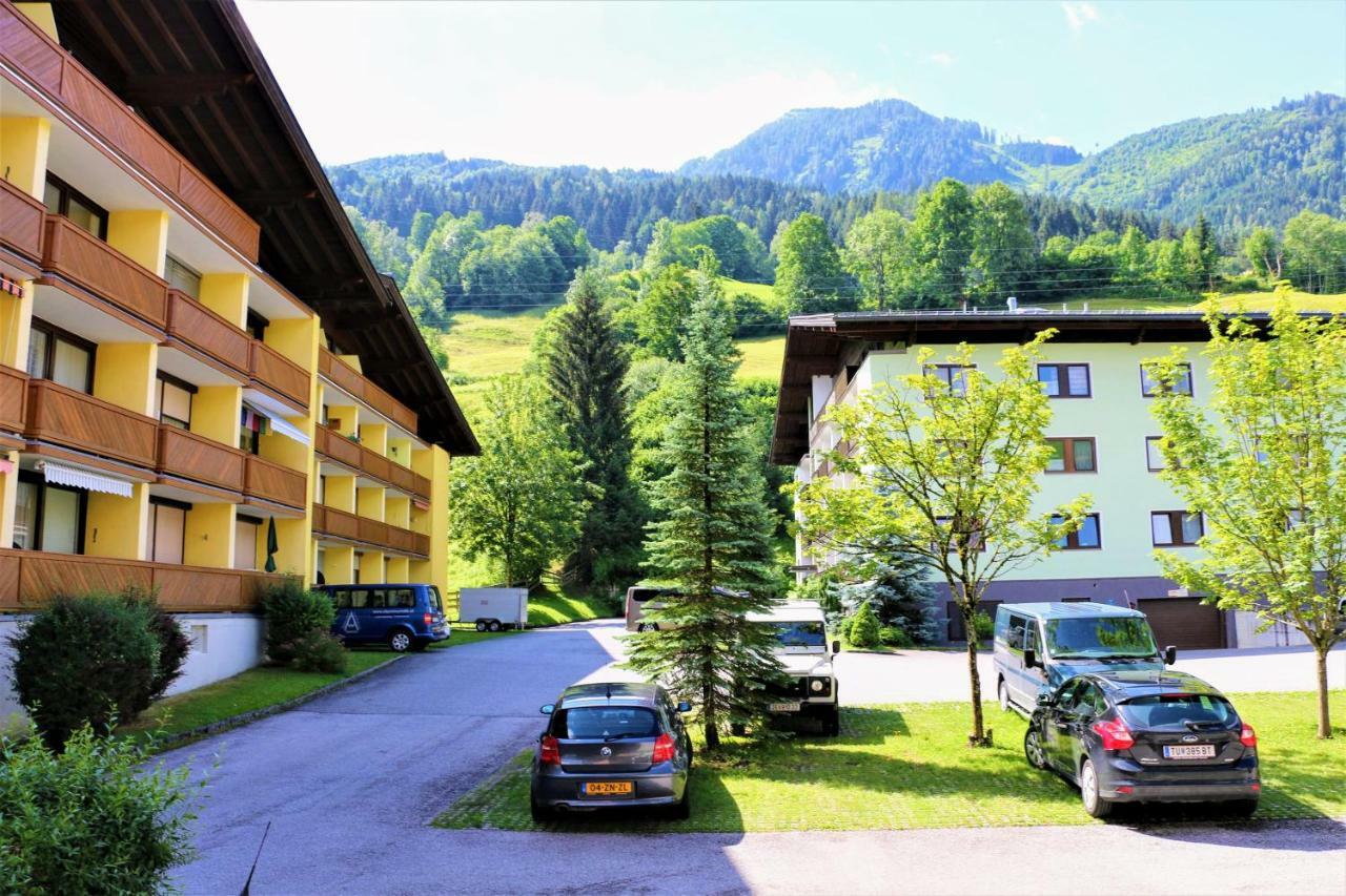 Green Wall Apartment Kaprun Kültér fotó